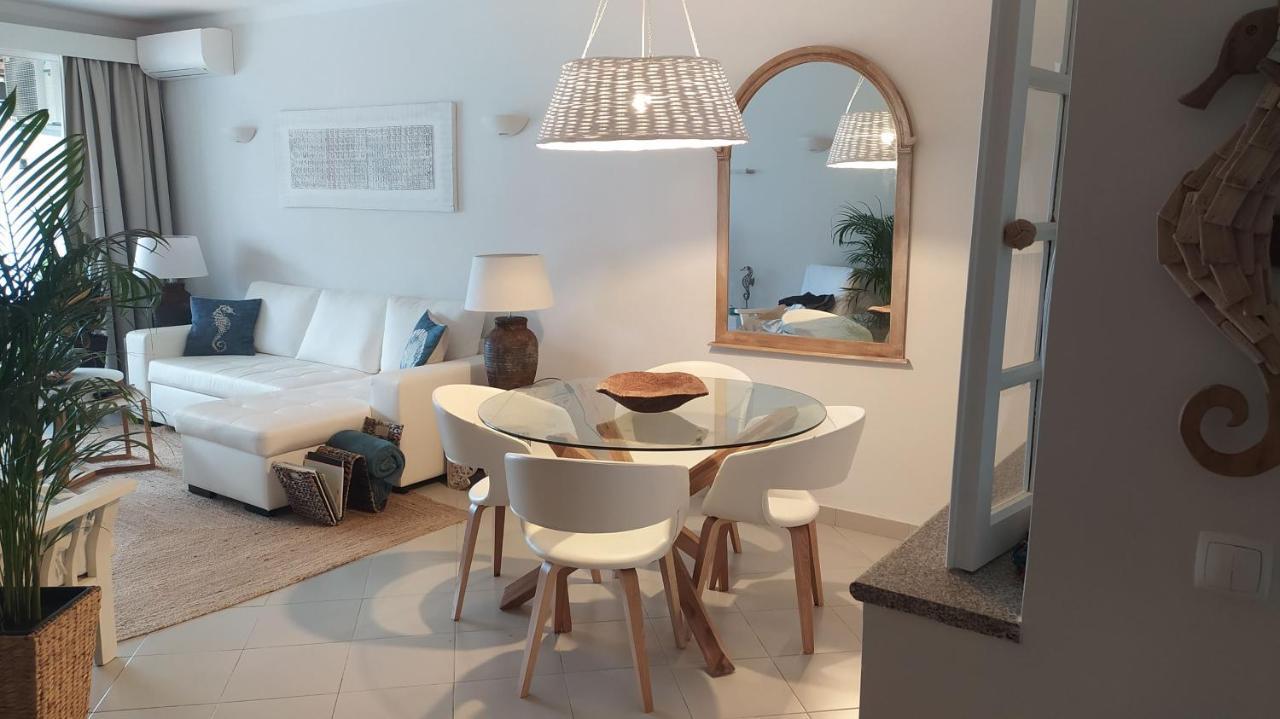Three Palms Apartment เฟร์รากูโด ภายนอก รูปภาพ