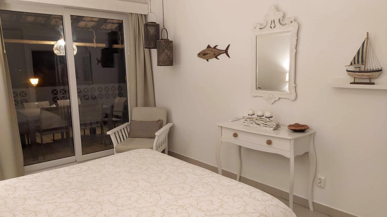 Three Palms Apartment เฟร์รากูโด ภายนอก รูปภาพ
